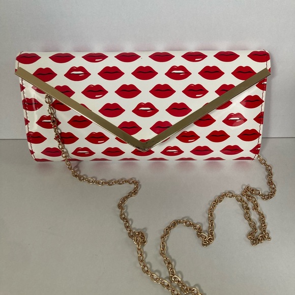 Aldo Handbags - Aldo Red Kiss Lip Gold Chain Strap Crossbody Clutch Bag Purse Novelty Vinyl NWT